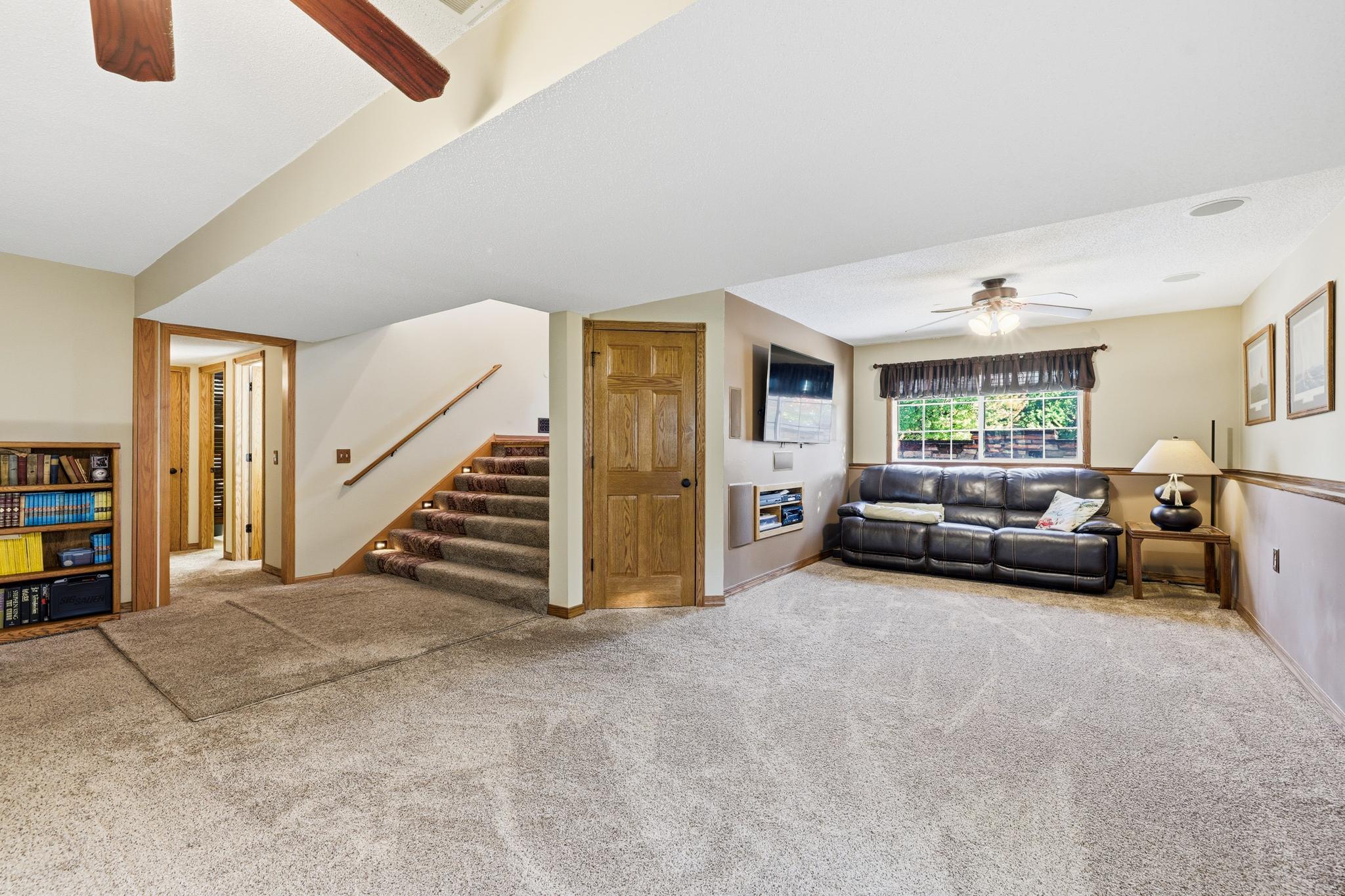 1115 Ridge Street Jordan, MN 55352 - Photo 21 of 40 Gallery Image 21
