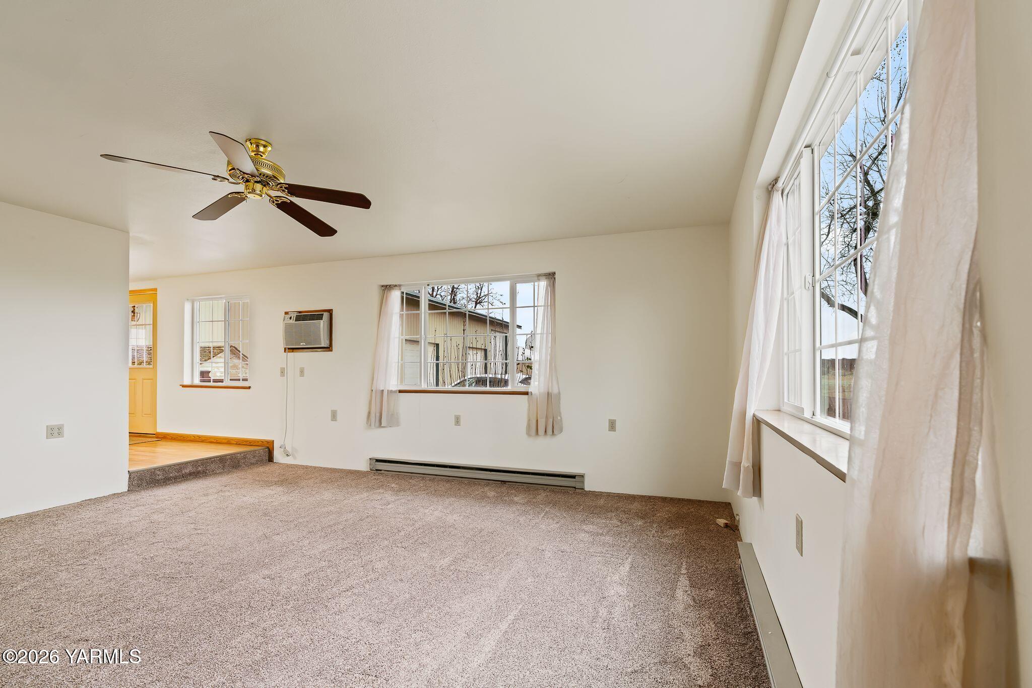 2600 Midvale Road Mabton, WA 98935 - Photo 13 of 38 7703 Ahtanum Rd-12