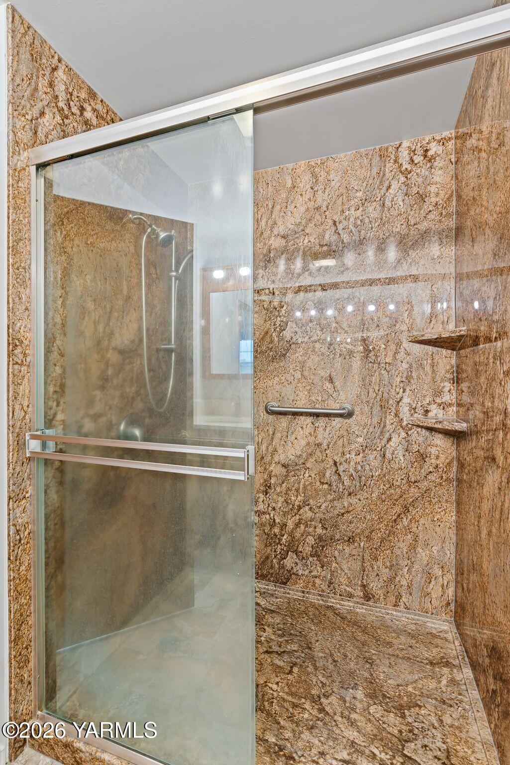 2600 Midvale Road Mabton, WA 98935 - Photo 17 of 38 7703 Ahtanum Rd-16