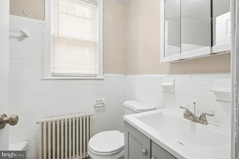 $799,000 | 2808 Buena Vista Terrace Southeast, Washington, DC 20020