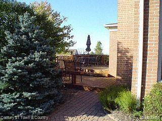 4932 Lexington Court Rochester, MI 48306 - Photo 23 of 25 Deck