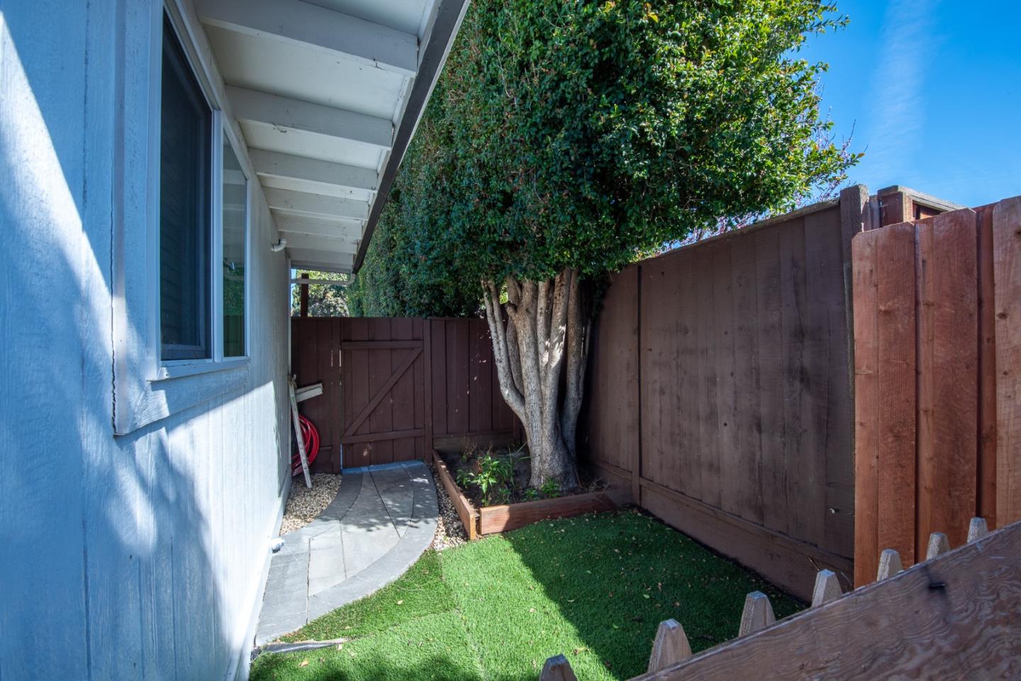 5798 Ribchester Court San Jose, CA 95123 - Photo 15 of 18
