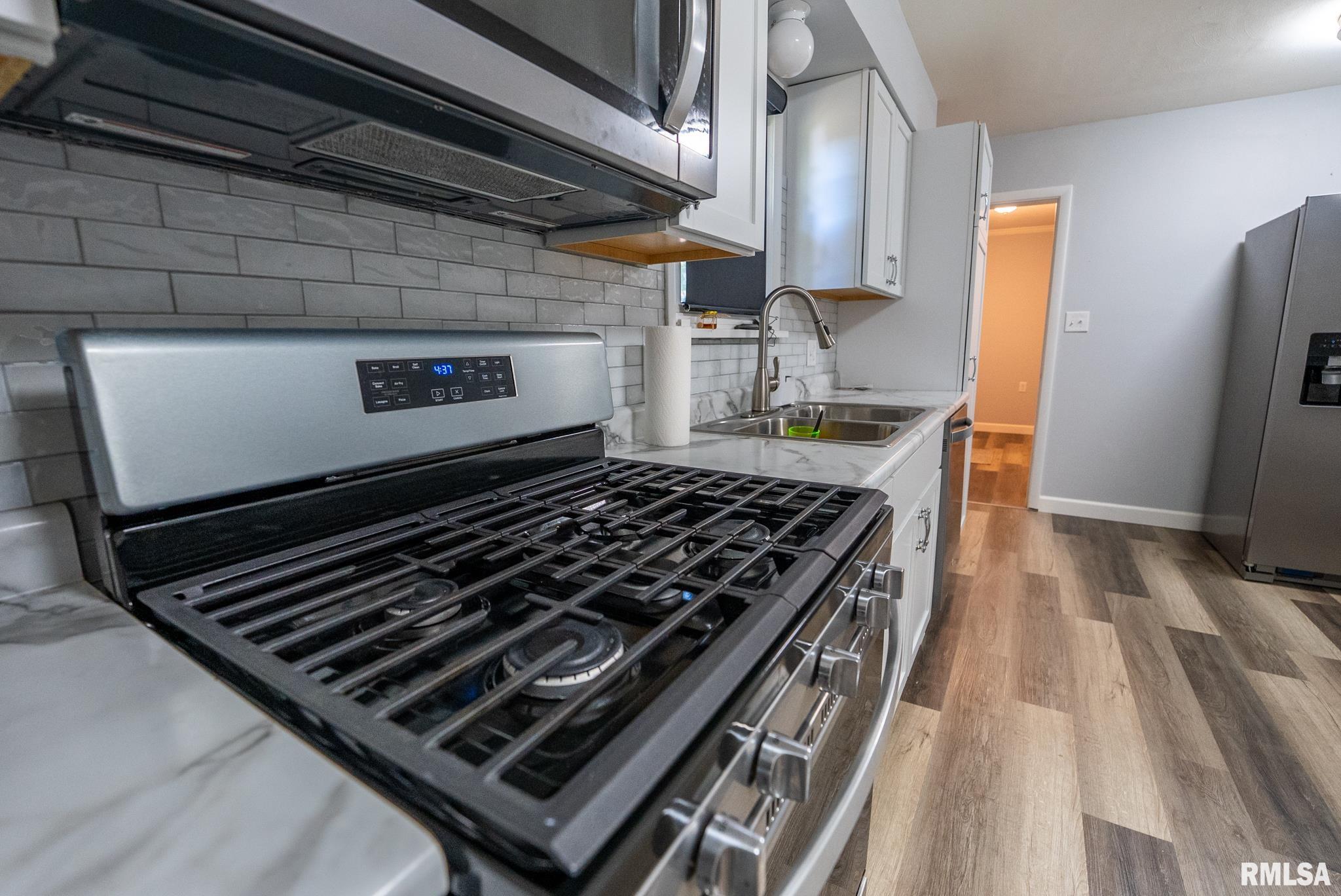 104 Hickory Grove Lane Salem, IL 62881 - Photo 15 of 39