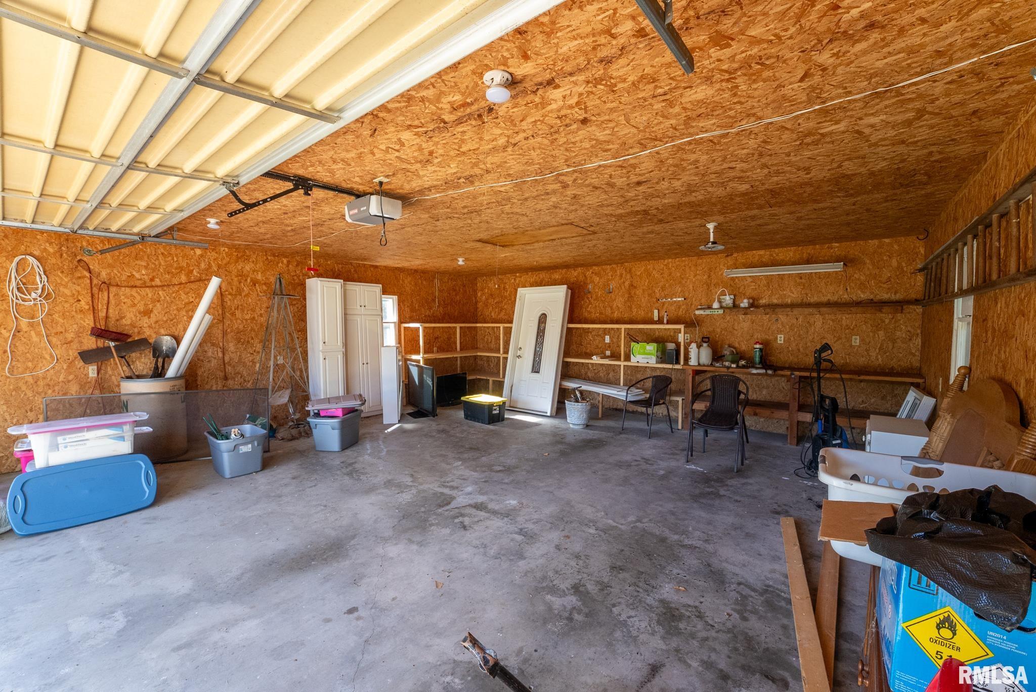 104 Hickory Grove Lane Salem, IL 62881 - Photo 38 of 39