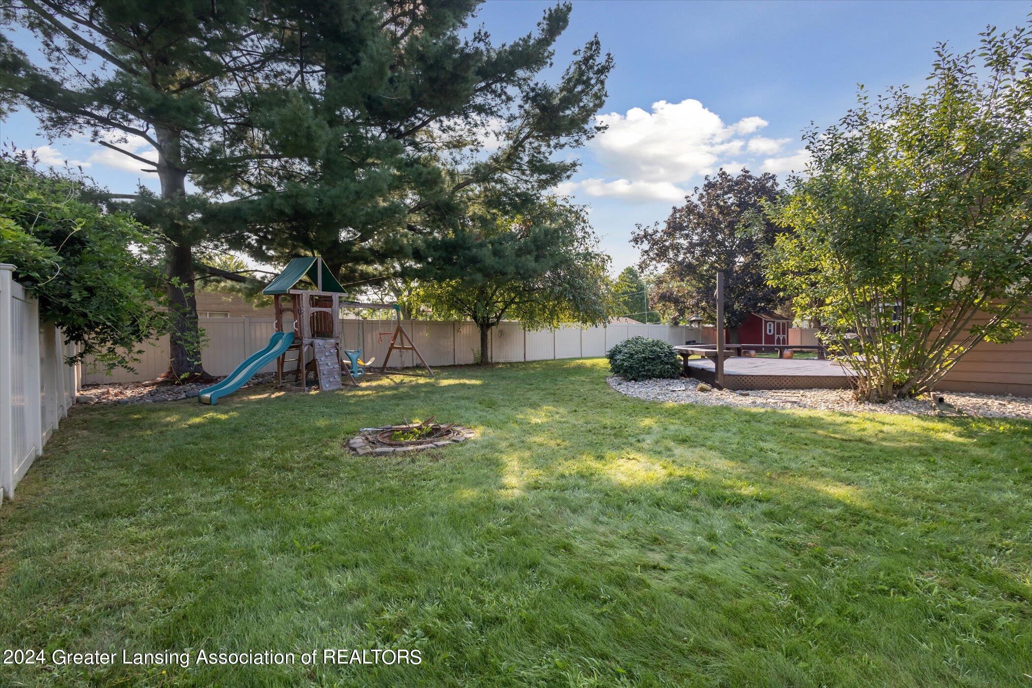 1002 Sheldon Row Charlotte, MI 48813 - Photo 46 of 50 46-1002-Sheldon-Row-Charlotte-MI-48813-W