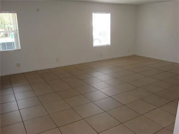 $2,300 | 1633 West 28th Street, Unit B, Riviera Beach, FL 33404