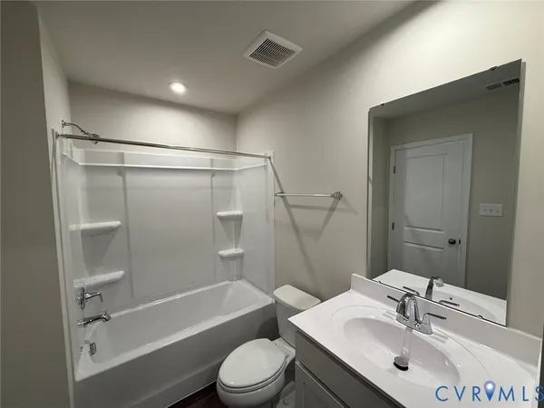 $2,000 | 5317 Canterbury Ridge, Richmond, VA 23224