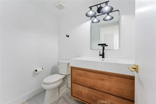 $3,950 | 16 Hillrose, Aliso Viejo, CA 92656