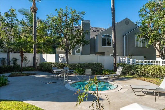 $3,950 | 16 Hillrose, Aliso Viejo, CA 92656