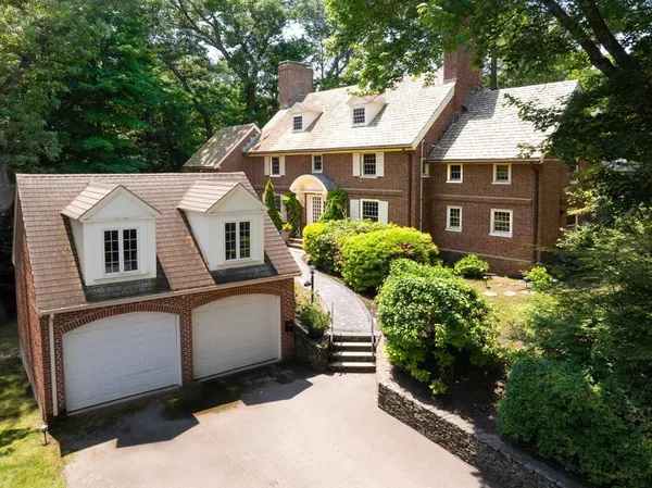 $2,275,000 | 86 Waban Avenue, Newton, MA 02468