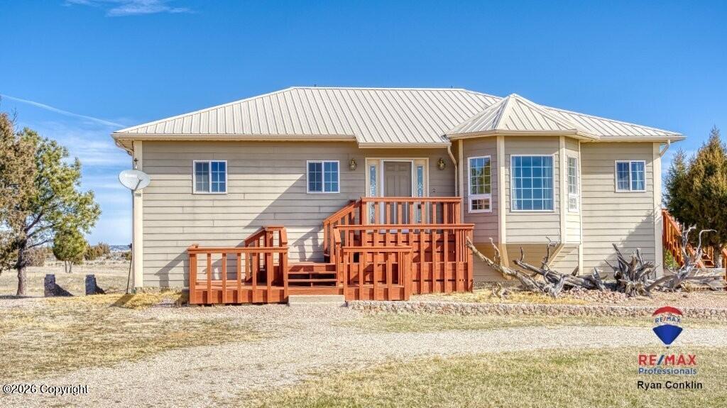 977 Old Sundance Road Moorcroft, WY 82721 - Photo 6 of 145 977 Old Sundance Rd - House-13 (2)