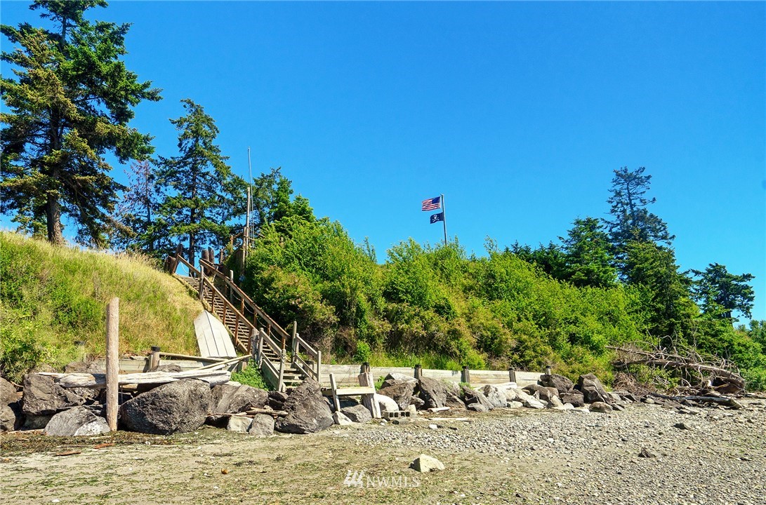 489 Lopez Road Lopez Island, WA 98261 - Photo 8 of 23