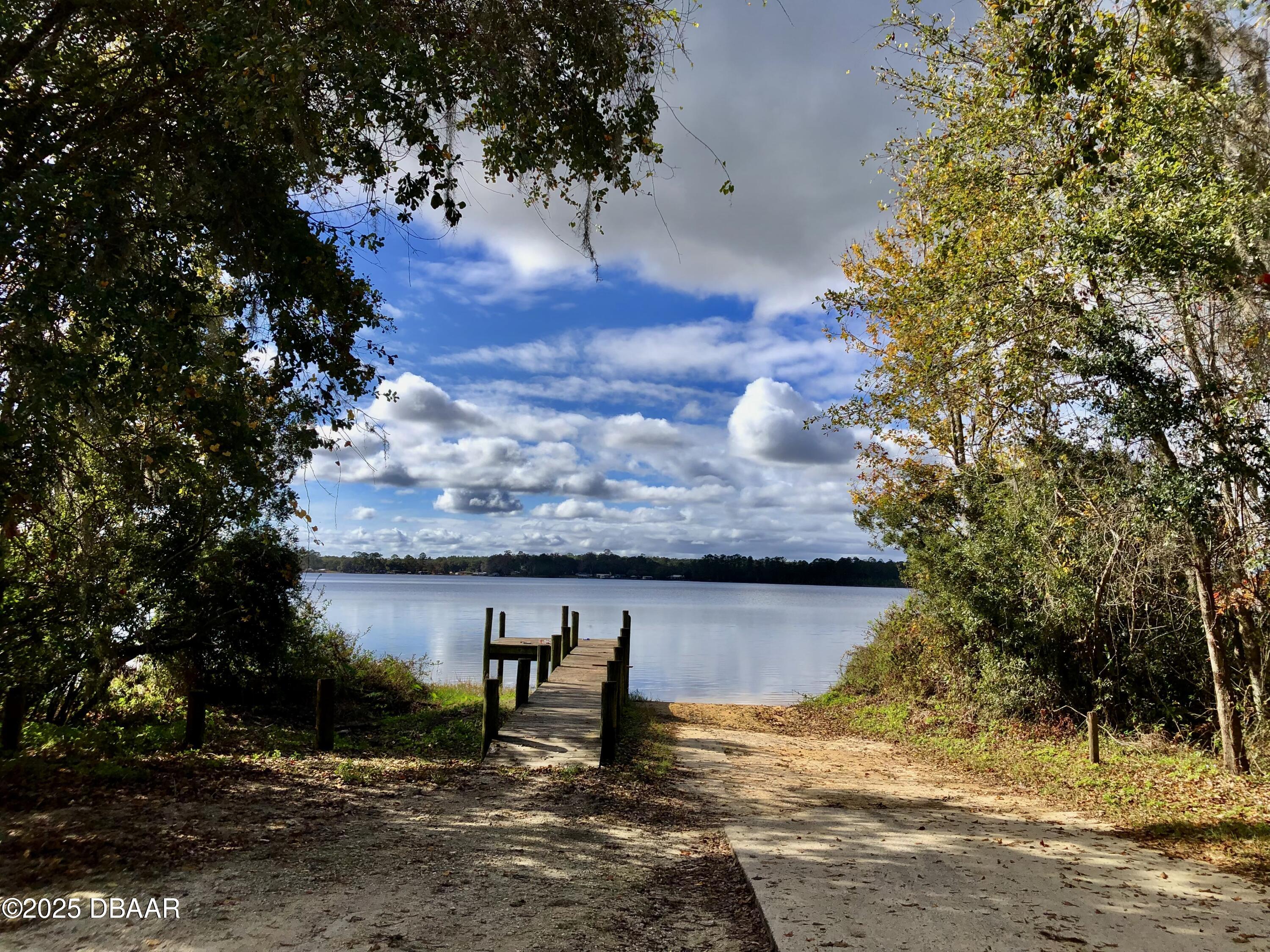 431 Brett Avenue Interlachen, FL 32148 - Photo 15 of 18 Lake Grandin Boat Ramp Access