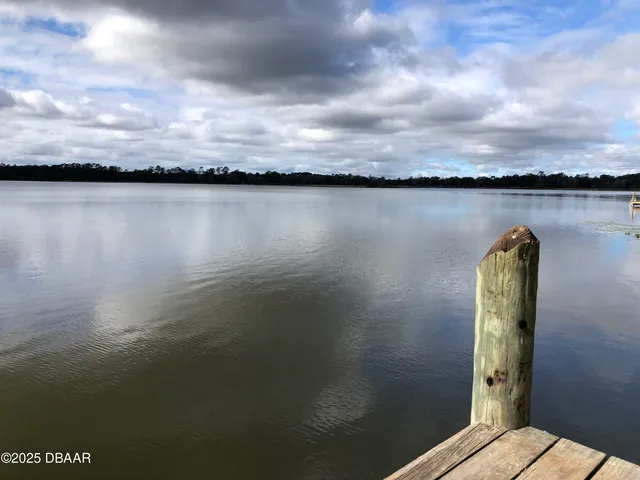 $6,400 | 431 Brett Avenue, Interlachen, FL 32148