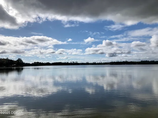 $6,400 | 431 Brett Avenue, Interlachen, FL 32148