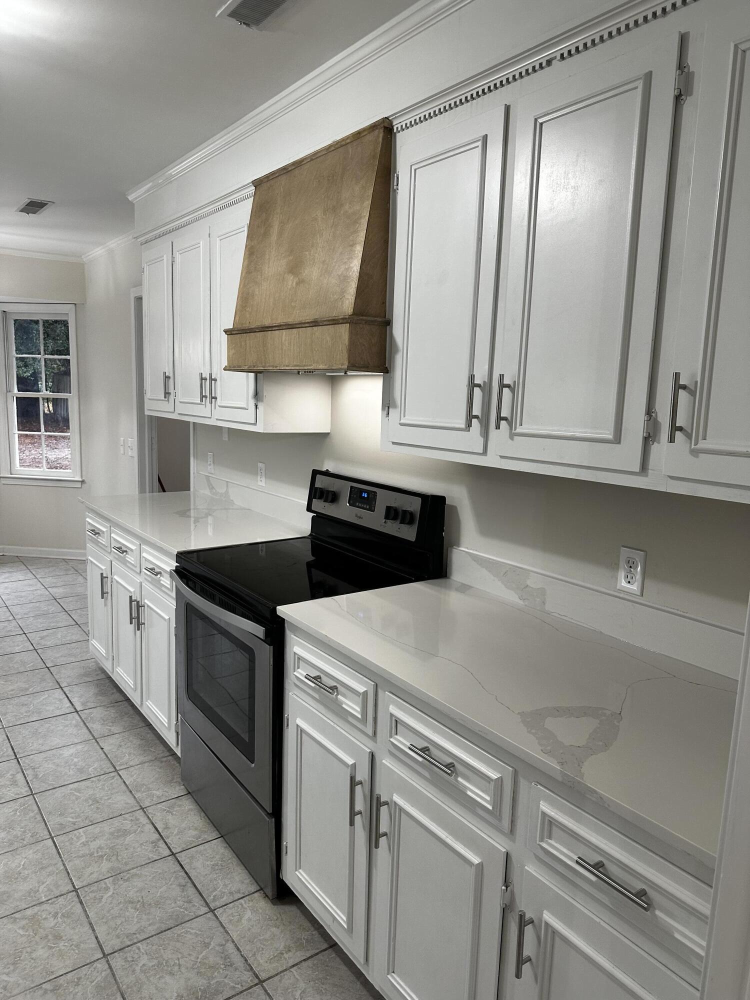 932 Ridgehill Drive Sumter, SC 29154 - Photo 6 of 61 Gallery Image 6
