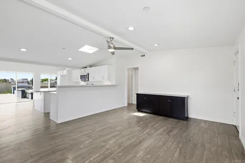$930,000 | 648 Cocapah Street, Vista, CA 92083