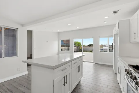 $930,000 | 648 Cocapah Street, Vista, CA 92083