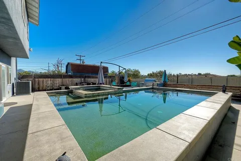 $930,000 | 648 Cocapah Street, Vista, CA 92083