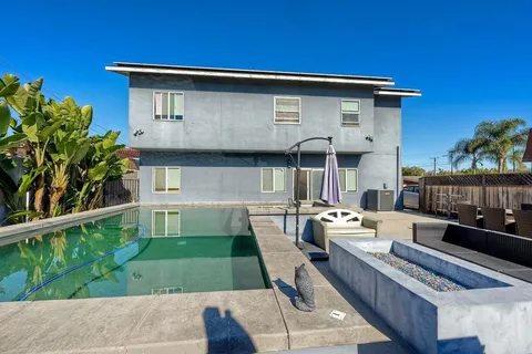 $930,000 | 648 Cocapah Street, Vista, CA 92083