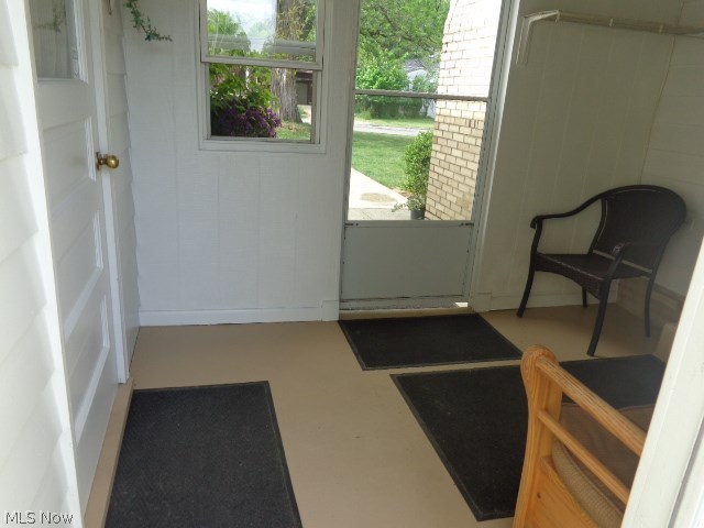5100 West Ridgewood Drive Parma, OH 44134 - Photo 3 of 22 Breezeway