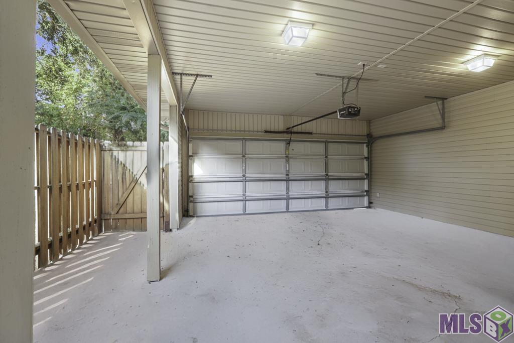 2966 Magazine Drive Baton Rouge, LA 70816 - Photo 21 of 24 2 Car Garage