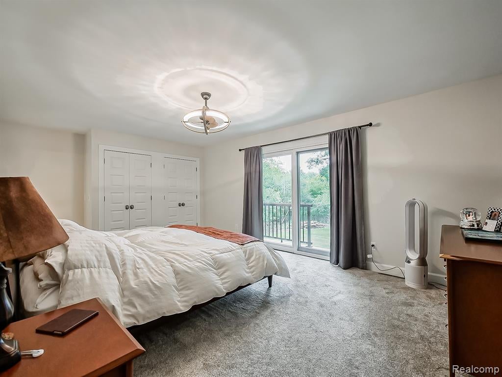 1021 Dowling Road Bloomfield Hills, MI 48304 - Photo 13 of 58 Gallery Image 13