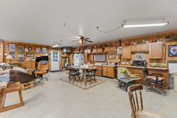 $575,000 | S175 Lavalle Road, La Valle, WI 53941