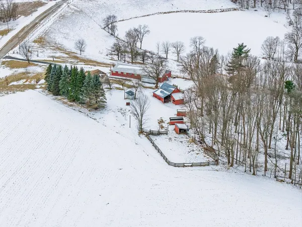 $575,000 | S175 Lavalle Road, La Valle, WI 53941