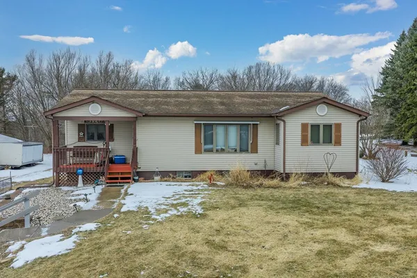 $575,000 | S175 Lavalle Road, La Valle, WI 53941