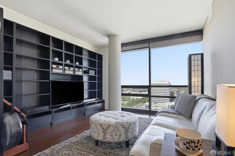$600,000 | 88 East San Fernando Street, Unit 1509, San Jose, CA 95113