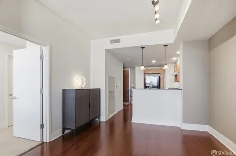 $600,000 | 88 East San Fernando Street, Unit 1509, San Jose, CA 95113