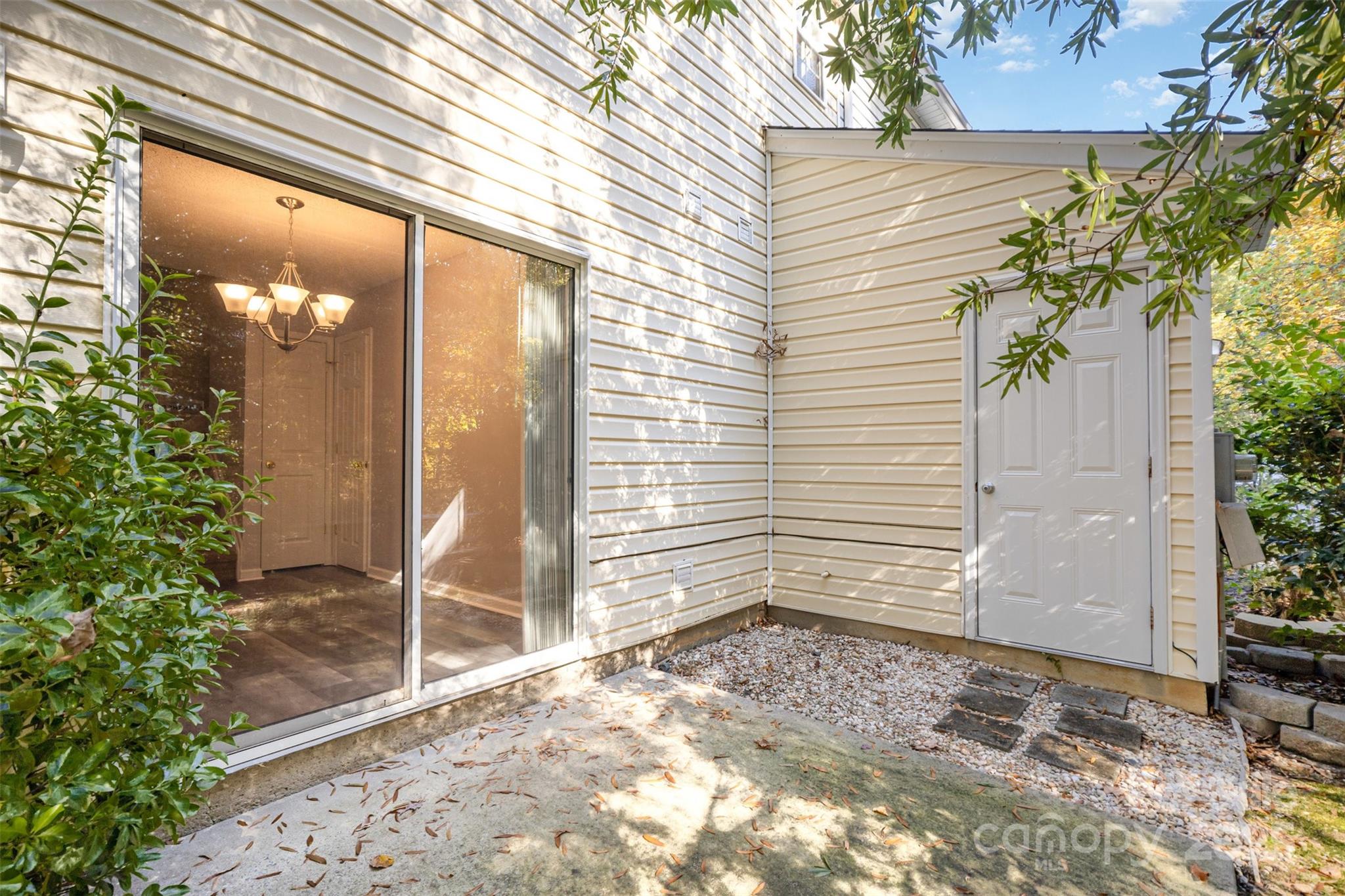8230 Rudolph Road Charlotte, NC 28216 - Photo 31 of 38 a view of a door