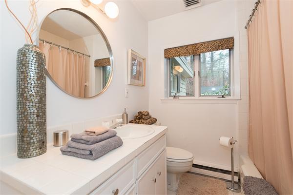164 Georgetown Road Boxford, MA 01921 - Photo 26 of 30 Gallery Image 26