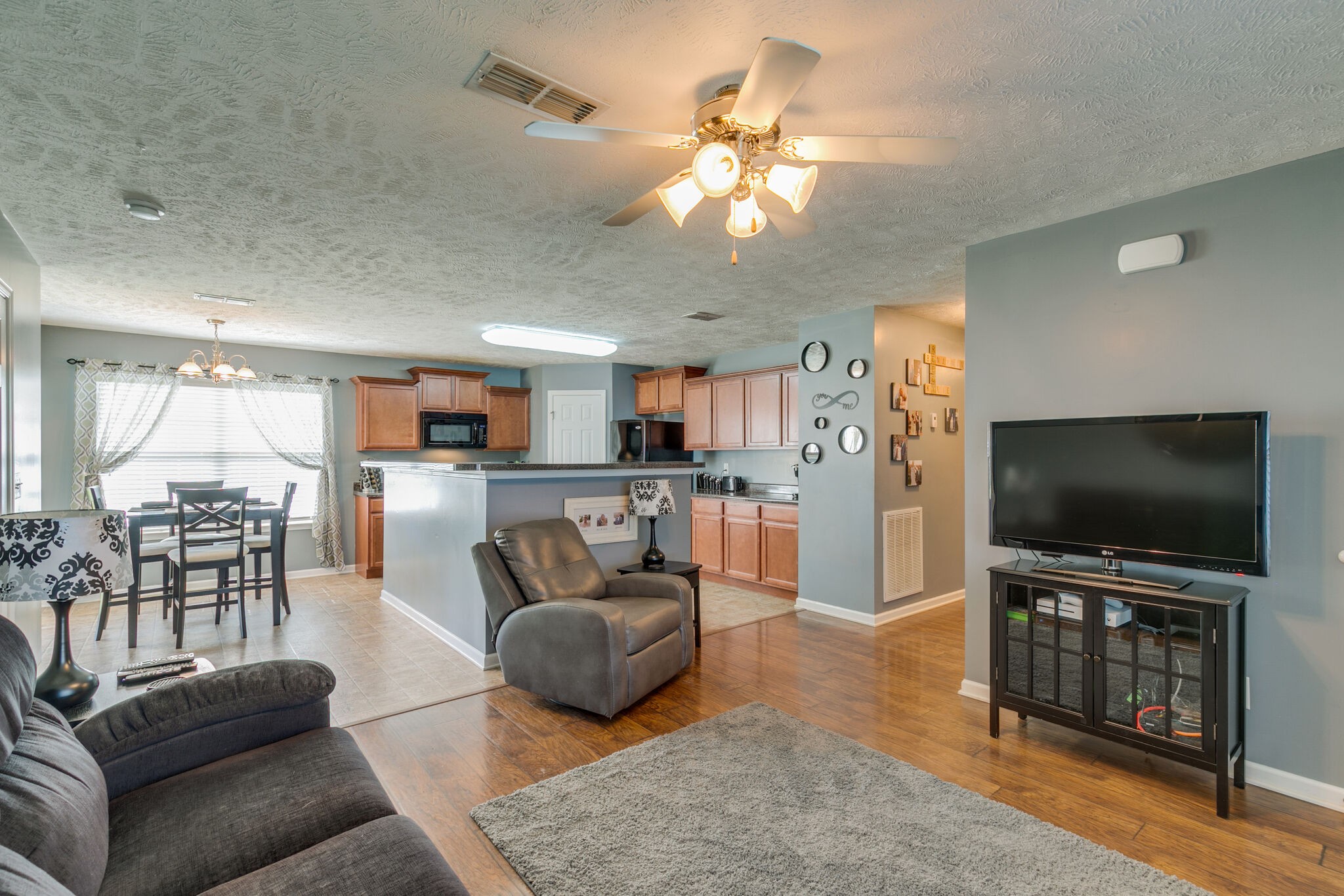 1005 Timber Valley Way Spring Hill, TN 37174 - Photo 4 of 16 Gallery Image 4