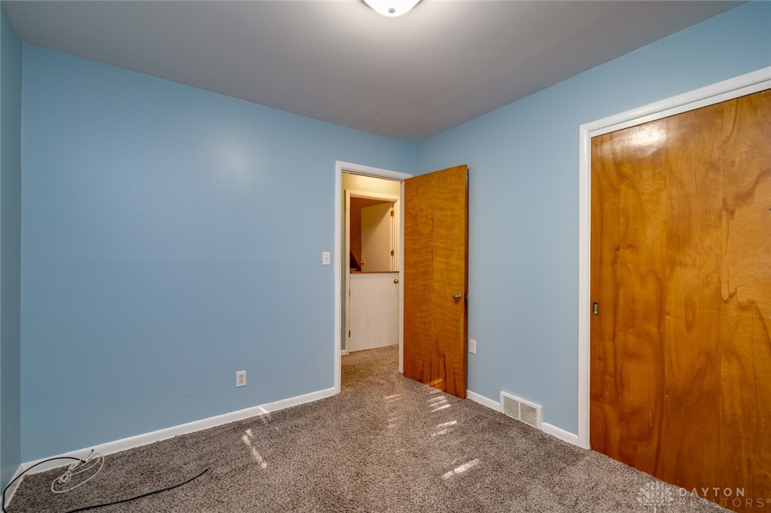 860 Peach Orchard Road Kettering, OH 45419 - Photo 25 of 43