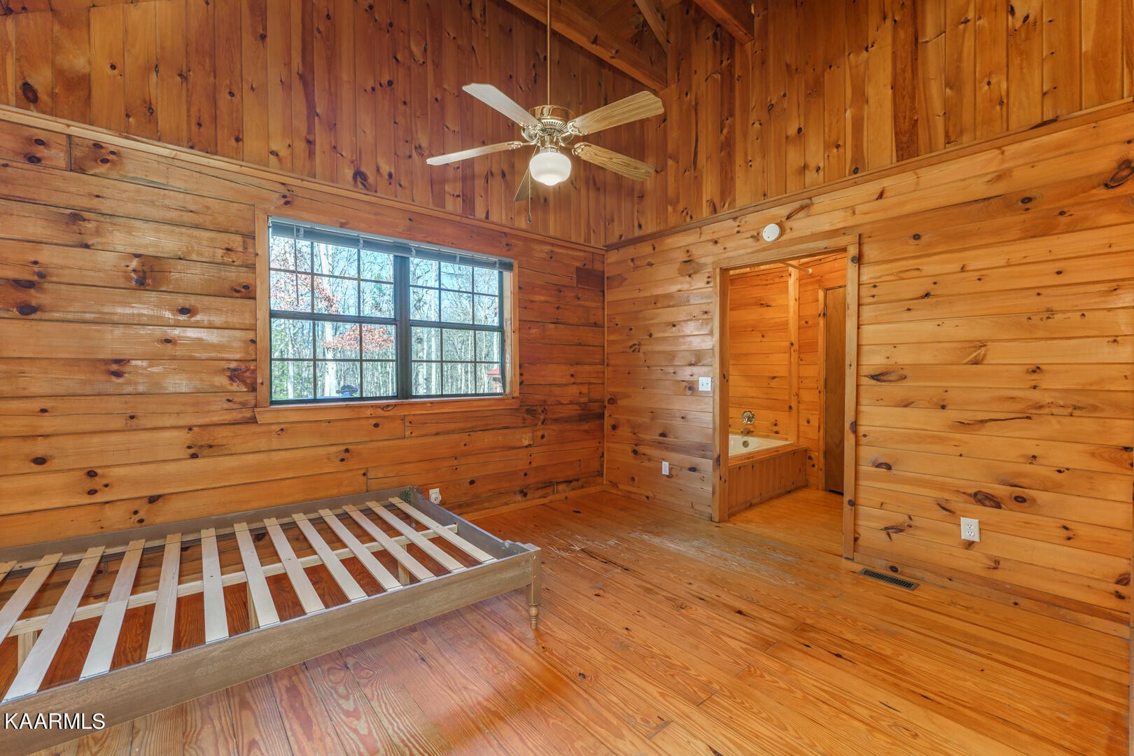414 Sutton Road Jamestown, TN 38556 - Photo 8 of 21 Gallery Image 8