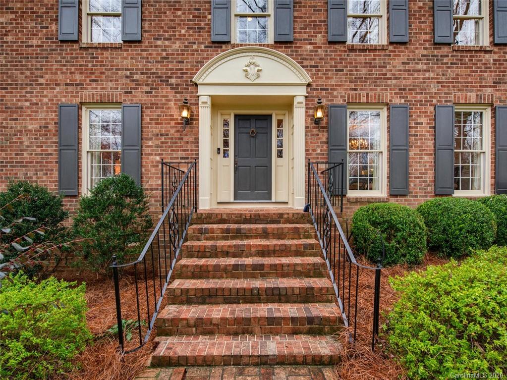 2451 Sedley Road Charlotte, NC 28211 - Photo 2 of 27