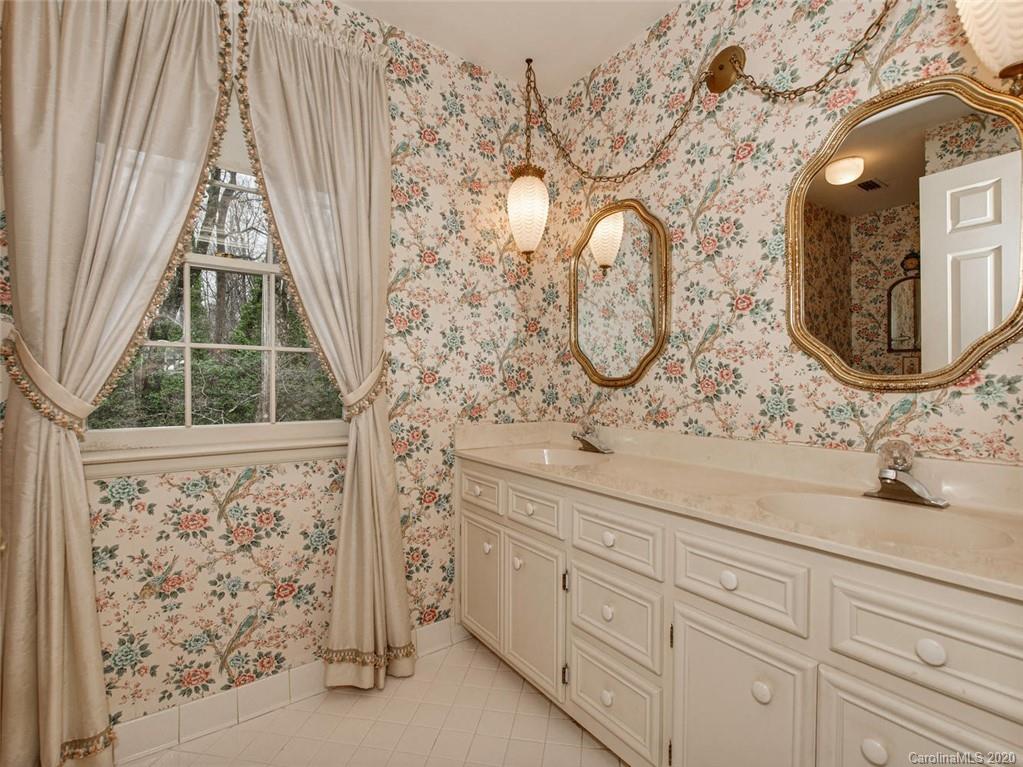 2451 Sedley Road Charlotte, NC 28211 - Photo 18 of 27