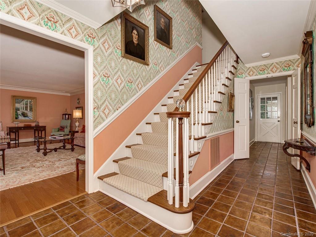 2451 Sedley Road Charlotte, NC 28211 - Photo 4 of 27
