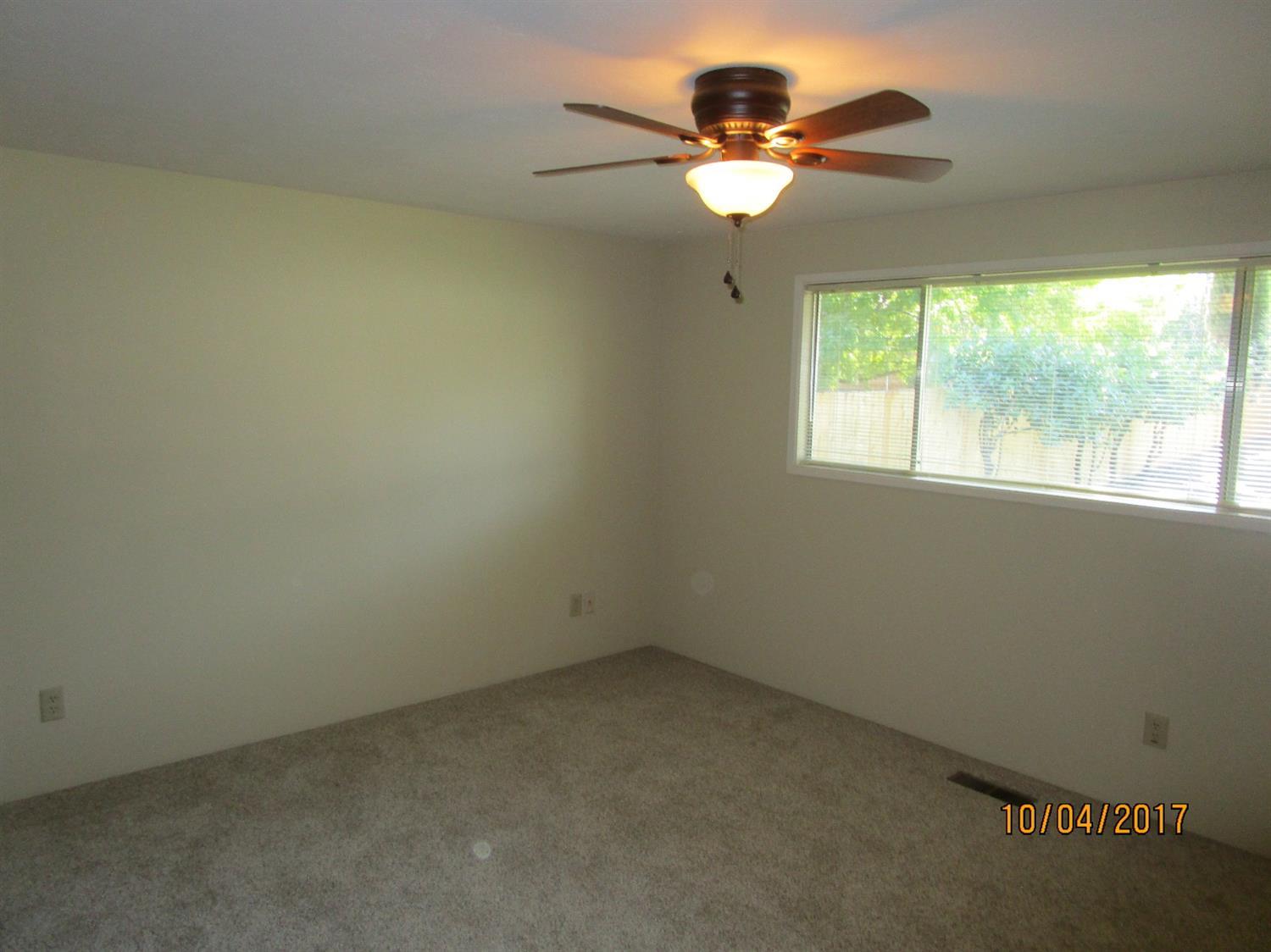 2490 Spring Street Medford, OR 97504 - Photo 13 of 29 Additional Photo