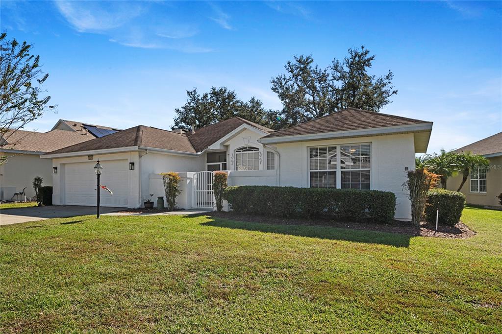 5676 Gulf Stream Street Tavares, FL 32778 - Photo 4 of 64