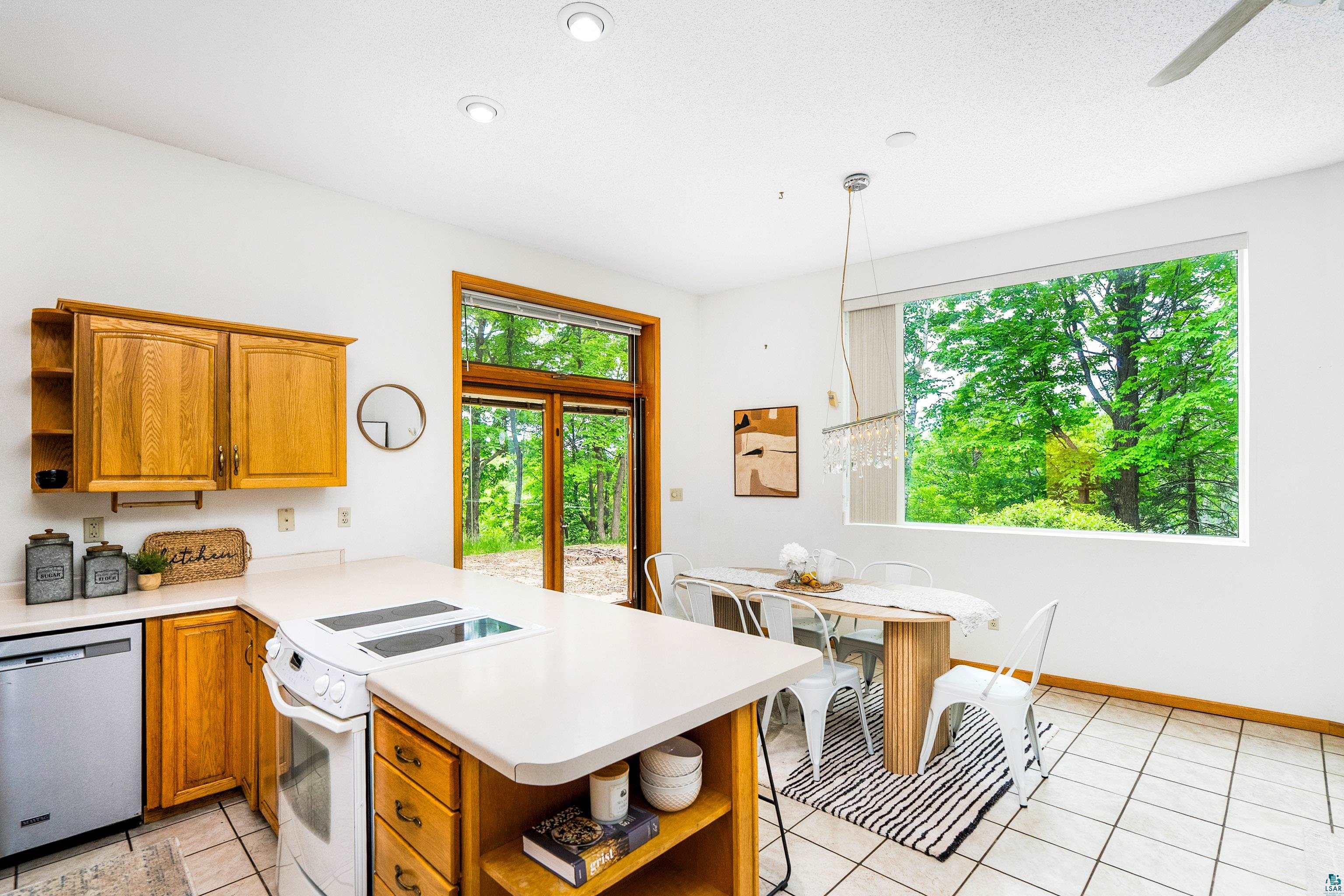 6908 West Van Road Duluth, MN 55803 - Photo 11 of 45
