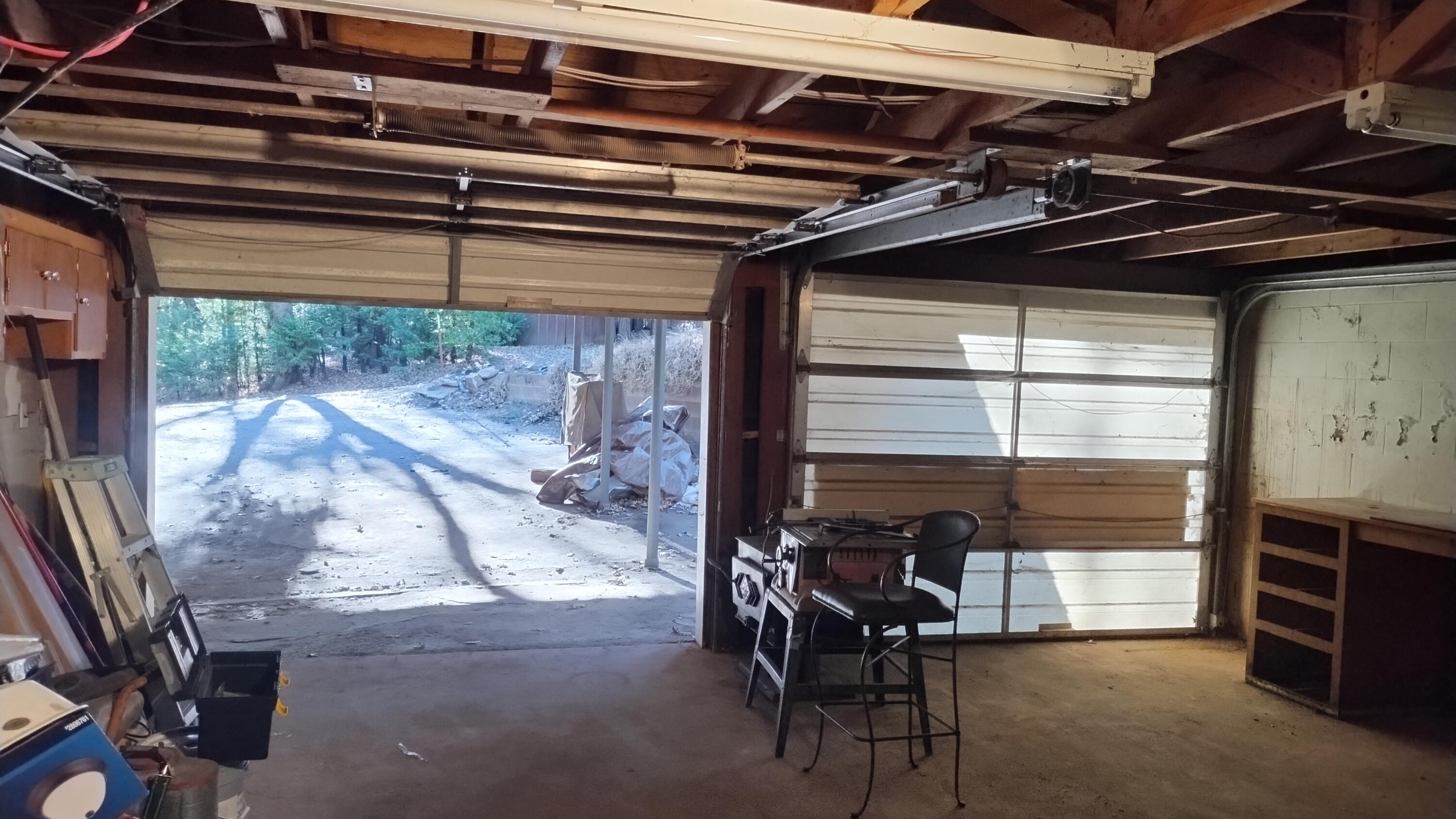 594 Loop Drive Springville, CA 93265 - Photo 61 of 68 59-Garage looking out to carport