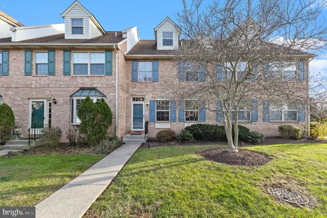 $359,900 | 177 Godspeed Court, East Norriton, PA 19401