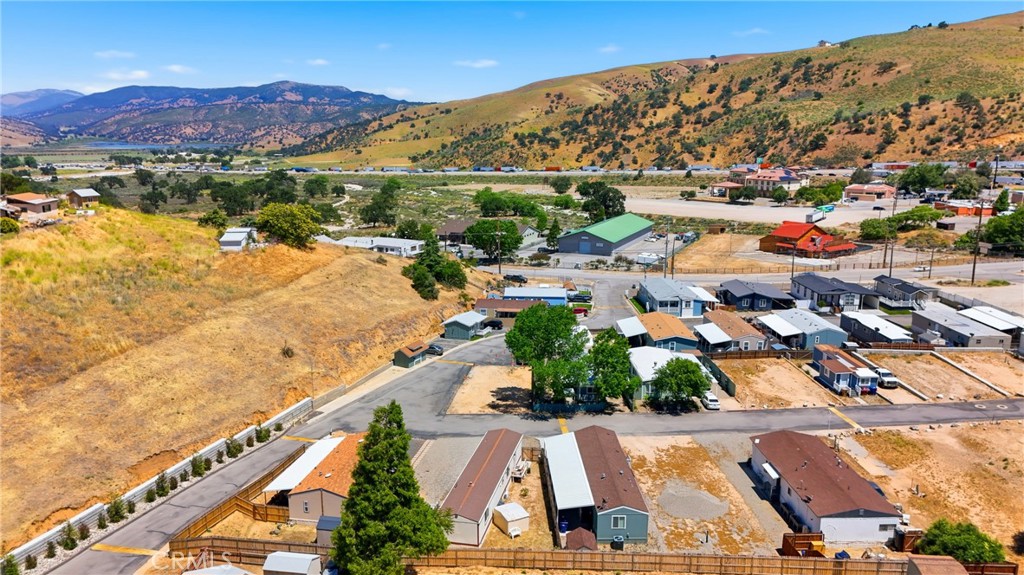 657 Lebec Road, Unit 20 Lebec, CA 93243 - Photo 27 of 28