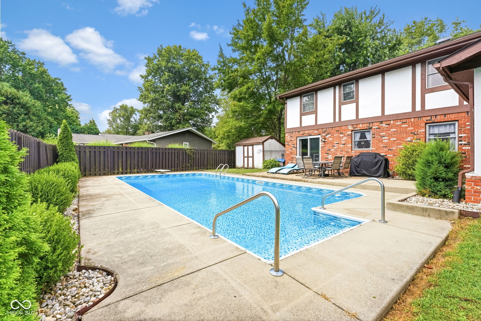 601 Ridgeview Lane Columbus, IN 47201 - Photo 31 of 33