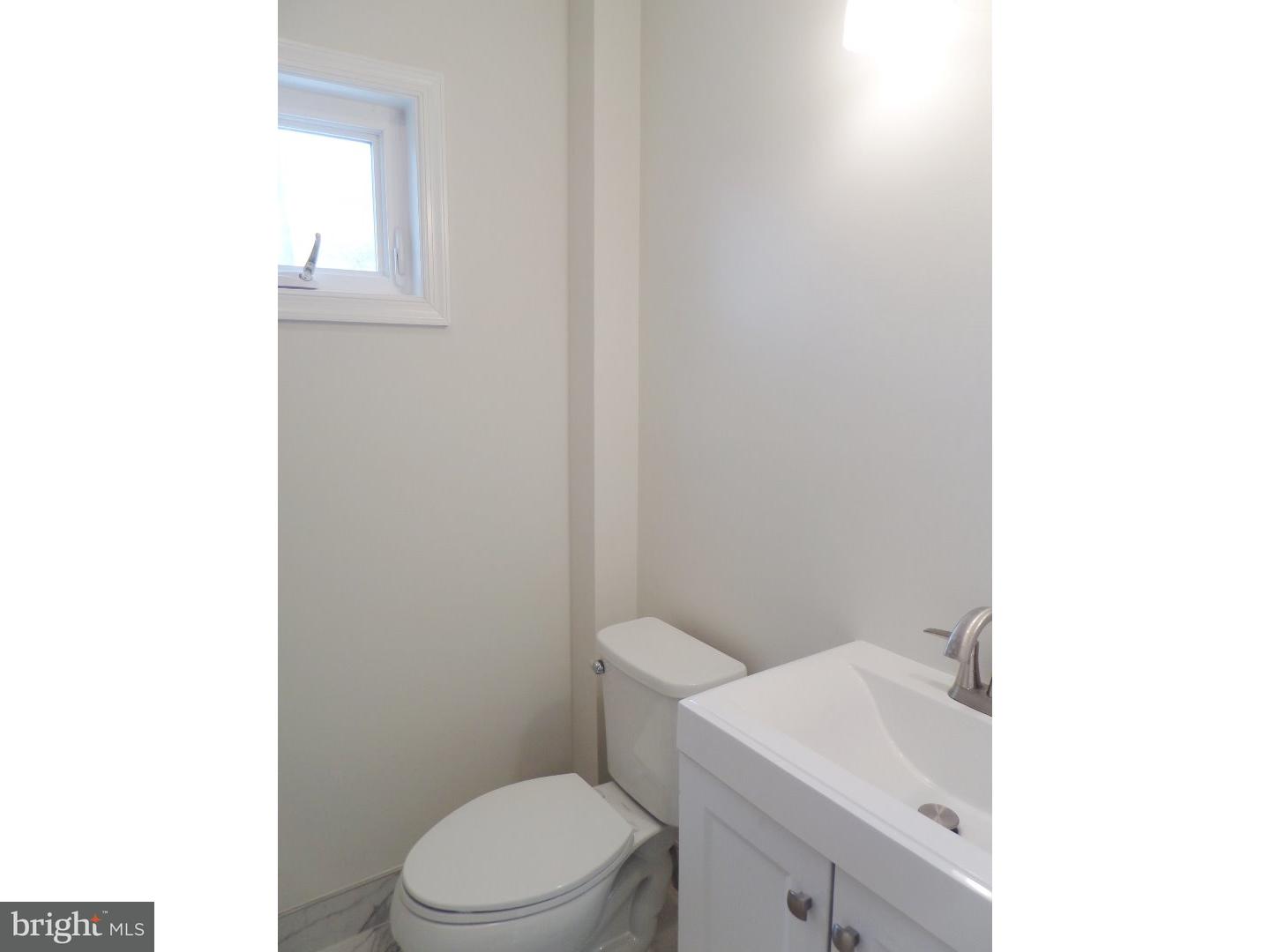 542 Louise Road Glenside, PA 19038 - Photo 11 of 25 Bathroom