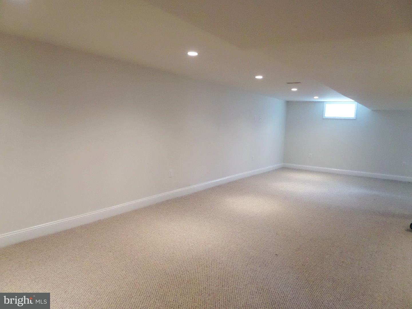 542 Louise Road Glenside, PA 19038 - Photo 17 of 25 Family Room