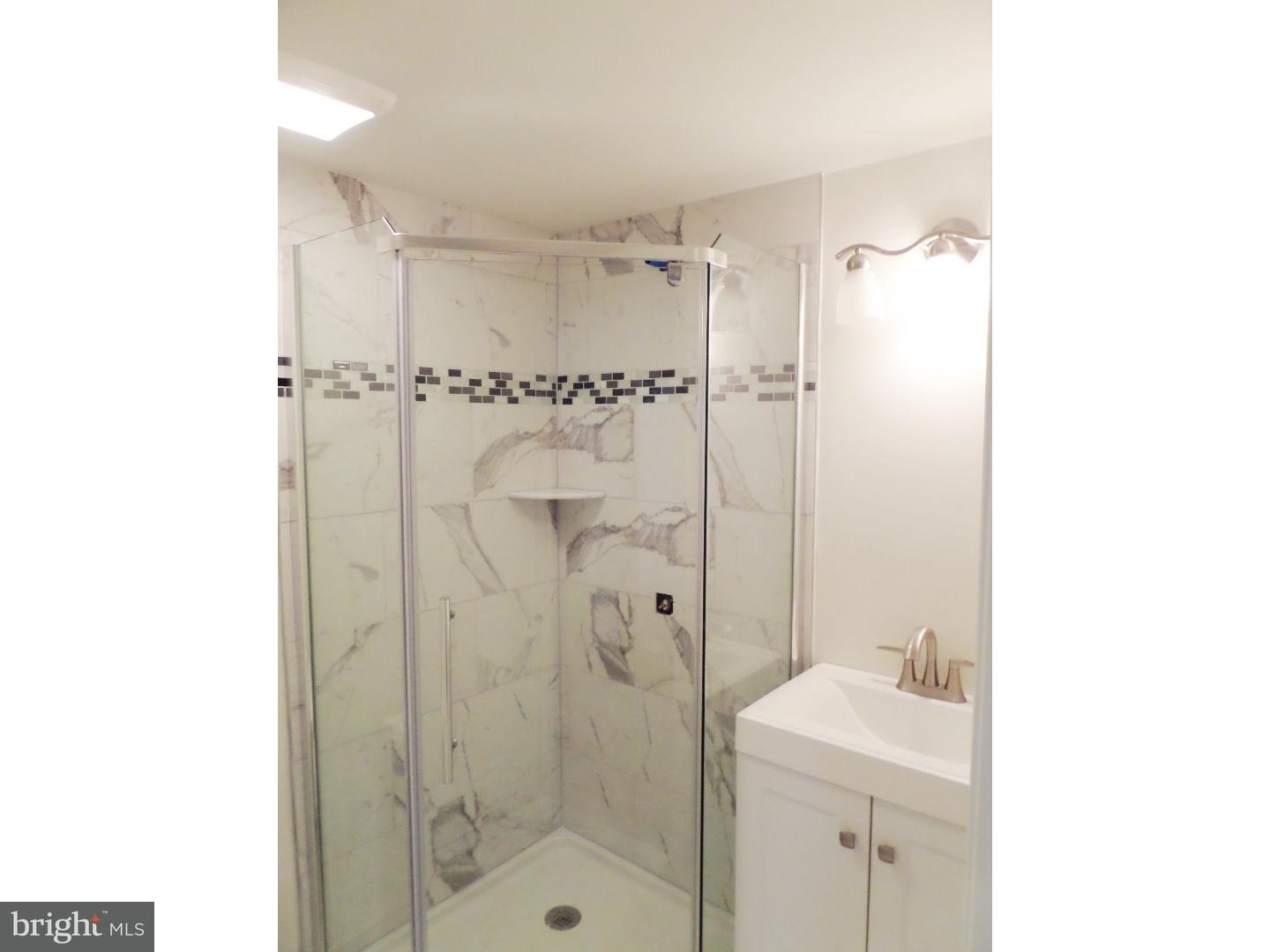 542 Louise Road Glenside, PA 19038 - Photo 19 of 25 Bathroom